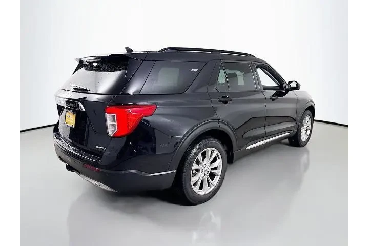 $34250 : Ford Explorer 2023 AWD XLT 4 image 7