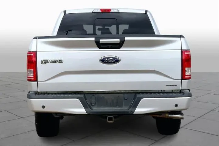 $16995 : Ford F-150 2016 4x2 XLT 4dr image 4