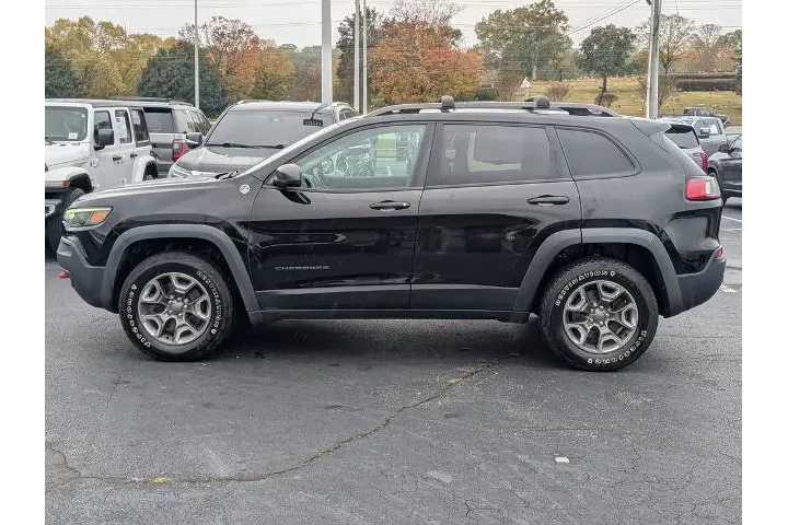 $14631 : Jeep Cherokee 2019 4x4 Trail image 5