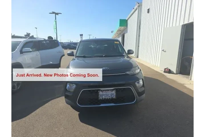 $11500 : Kia Soul 2020 LX 4dr Crossov image 2