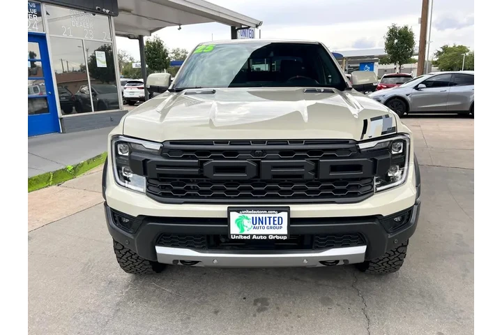 $57500 : 2025 Ranger Raptor SuperCrew image 2