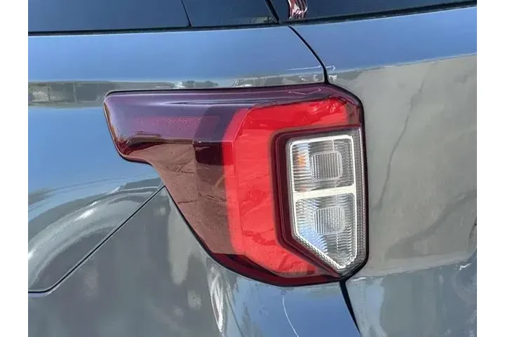 $36455 : Ford Explorer 2023 AWD ST 4d image 9