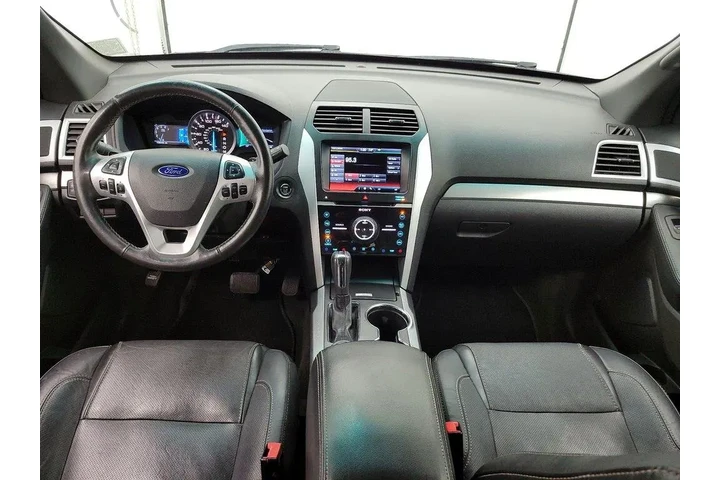$15998 : Ford Explorer 2015 AWD Sport image 9