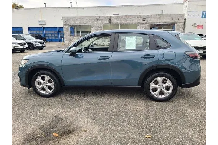 $23472 : Honda HR-V 2023 AWD LX 4dr C image 2