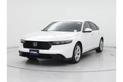 $25998 : Honda Accord 2024 LX 4dr Sed thumbnail