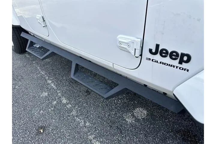 $28500 : Jeep Gladiator 2023 4x4 Spor image 8