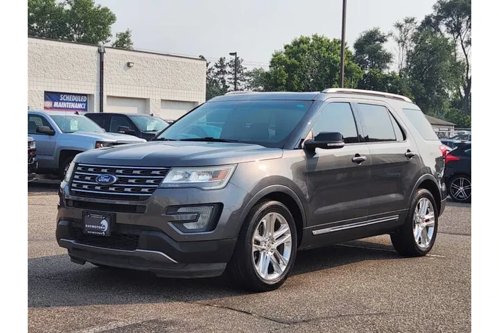 $16495 : 2016 Explorer XLT image 8