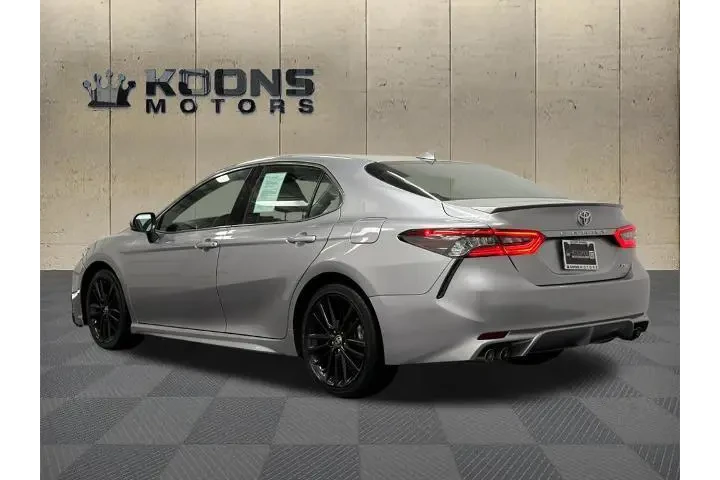 $28000 : Toyota Camry 2024 XSE 4dr Se image 6