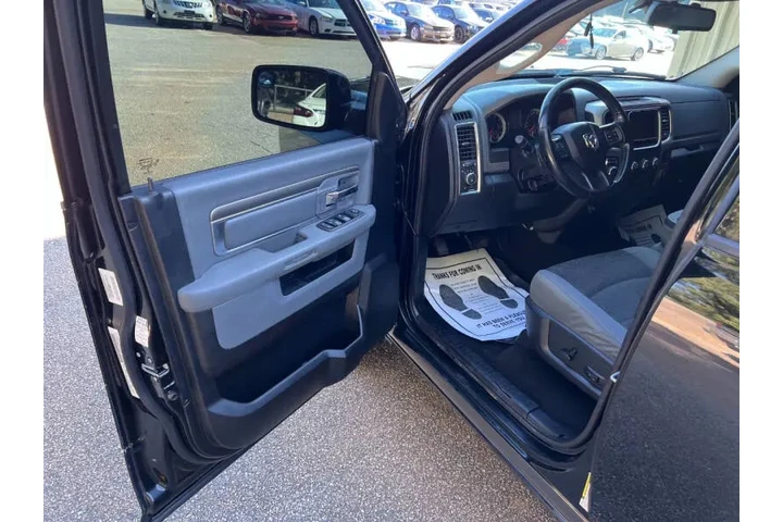 $14999 : 2014 RAM 1500 Big Horn image 10