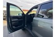 $27502 : Chevrolet Silverado 1500 202 thumbnail