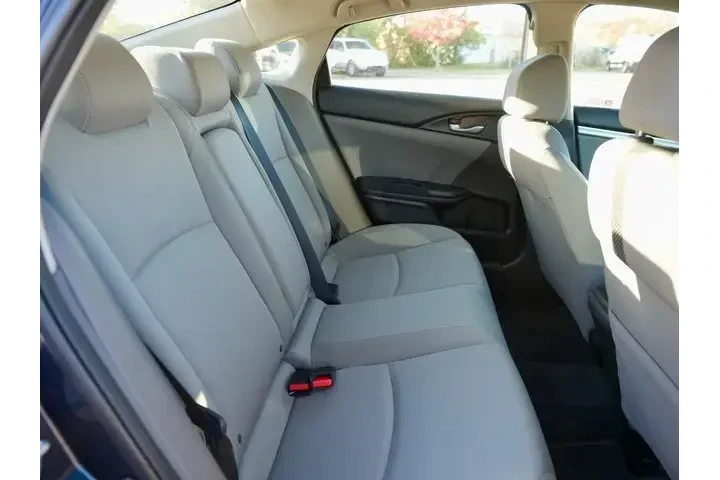 Honda Civic 2020 EX 4dr Seda image 9