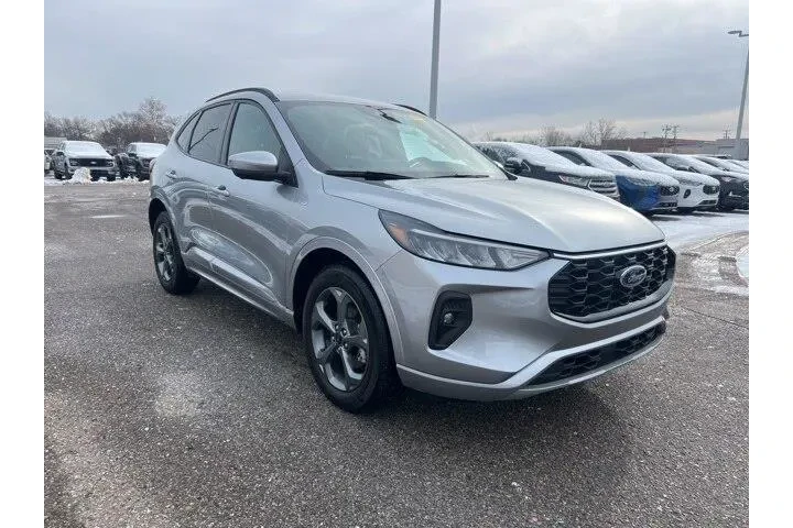 $23999 : Ford Escape 2023 AWD ST-Line image 3