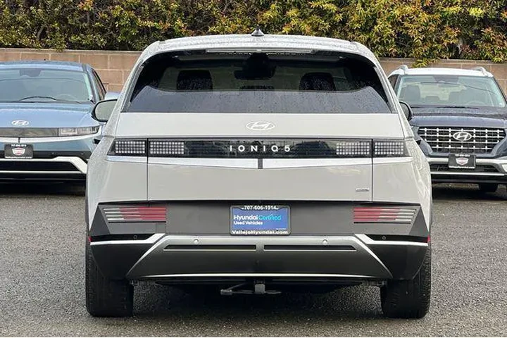 $27990 : Hyundai IONIQ 5 2024 AWD SEL image 7