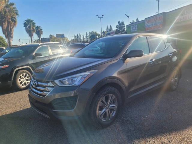 $8500 : 2013 Santa Fe Sport 2.4L image 2