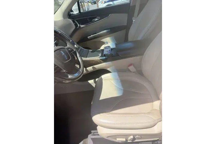 $19128 : Lincoln Nautilus 2019 Reserv image 3