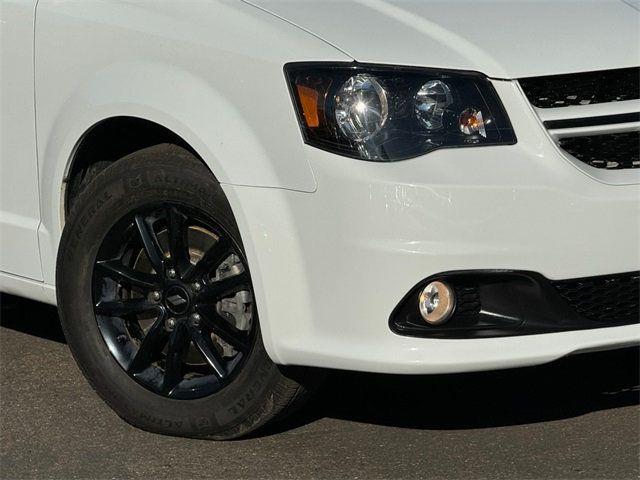 $16995 : 2019 Grand Caravan image 5