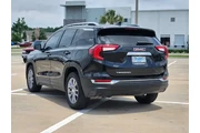 $25374 : GMC Terrain 2024 SLT 4dr SUV thumbnail