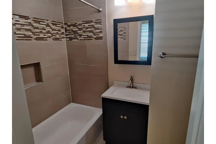 $1500 : Single Family home for rent in image 6