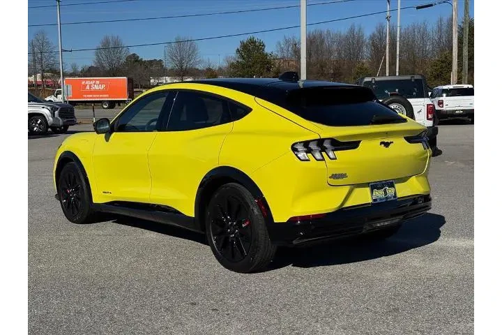$37142 : Ford Mustang Mach-E 2025 AWD image 5