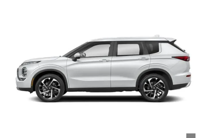 $24997 : Mitsubishi Outlander 2024 SE image 2