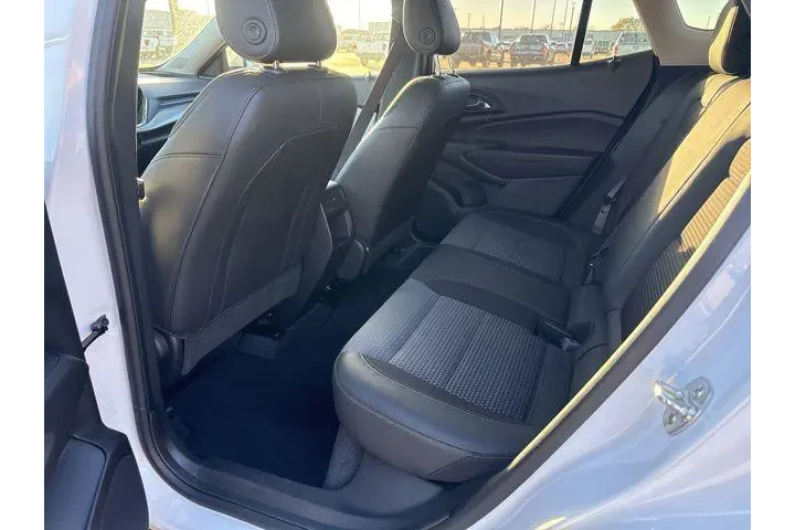 $19987 : Chevrolet Trax 2024 LT 4dr C image 10