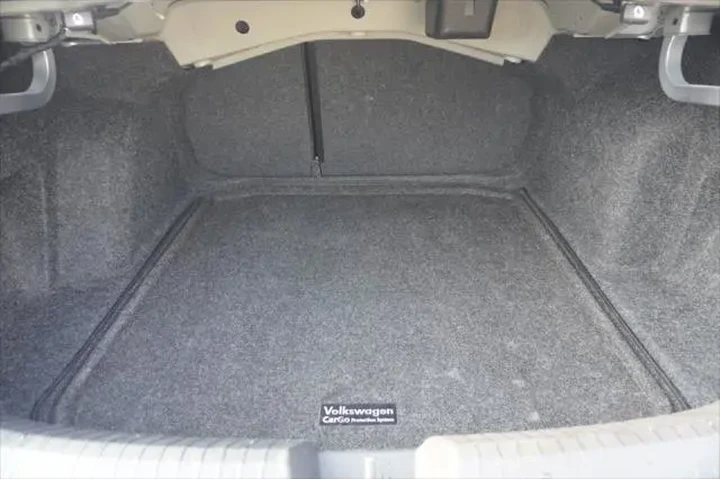 $19722 : Volkswagen Jetta 2024 Sport image 10