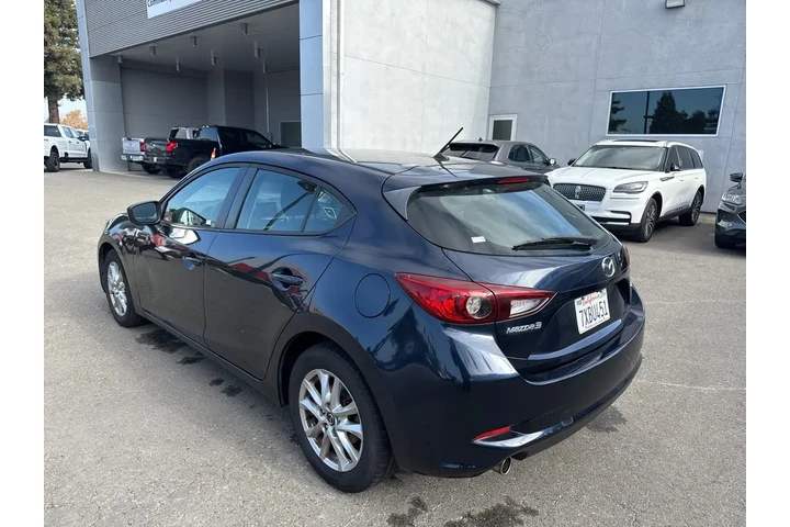 $9999 : Mazda Mazda3 2017 Sport 4dr image 5