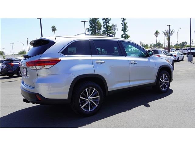 $24298 : 2019 Highlander XLE Sport Uti image 6