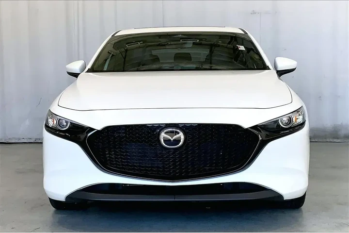 $25161 : Mazda Mazda3 Hatchback 2025 image 2