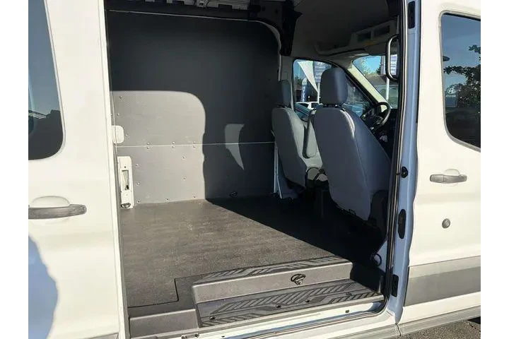 $33990 : Ford Transit 2015 150 3dr SW image 8