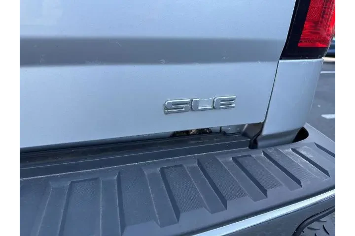 $17995 : GMC Sierra 1500 2015 4x4 SLE image 8