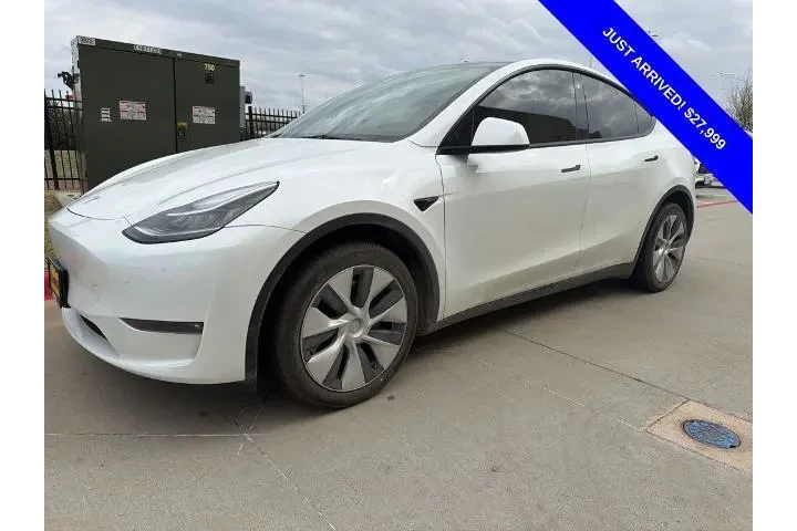 $27999 : Tesla Model Y 2023 AWD 4dr C image 1