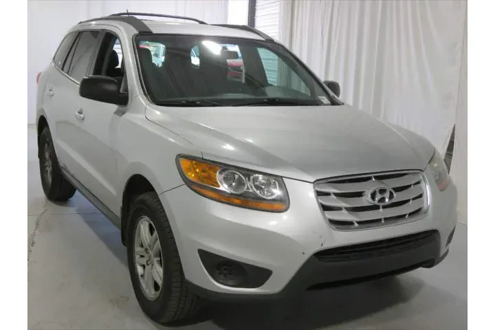 $7988 : Hyundai SANTA FE 2011 GLS 4d image 3