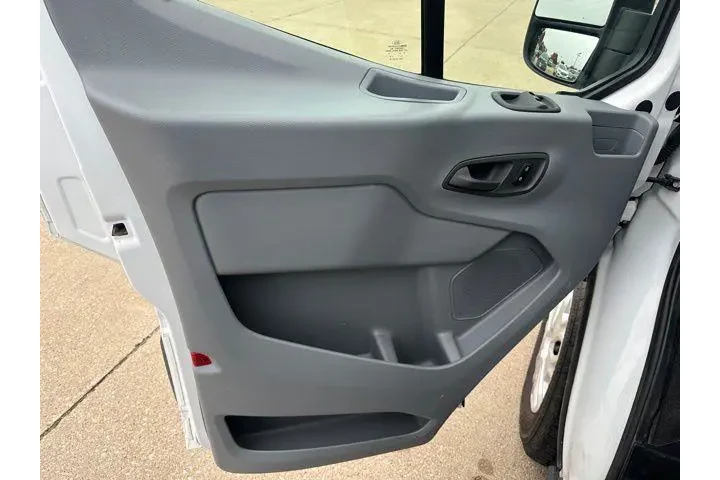 $24463 : Ford Transit 2018 350 XL 3dr image 9