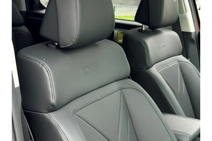 $36500 : Hyundai SANTA FE 2025 AWD XR image 10