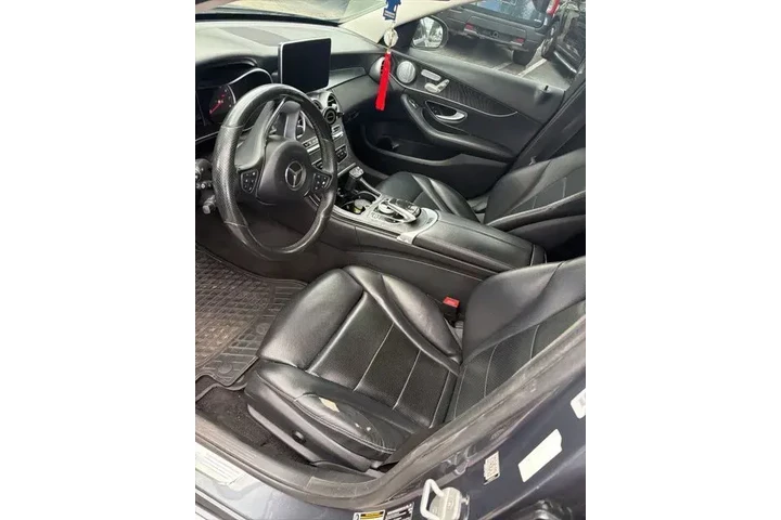 $3990 : Mercedes-Benz C-Class 2016 A image 2