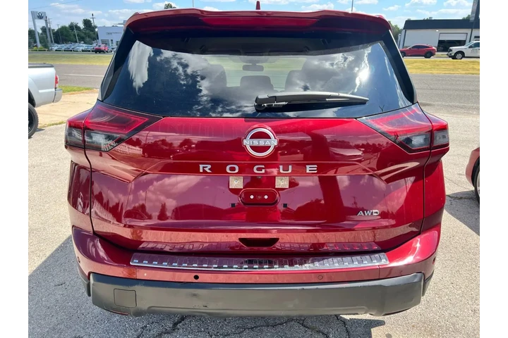 2025 NISSAN ROGUE SV SPORT UT image 7