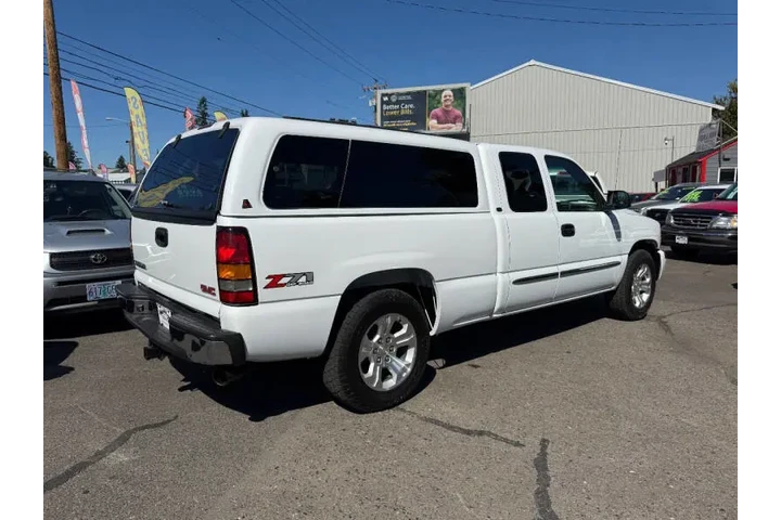 $11900 : 2005 GMC Sierra 1500 SLE image 10