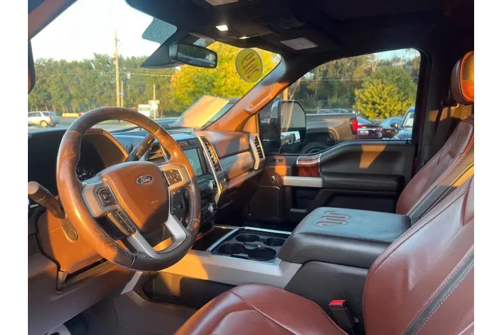 $42950 : 2019 F-350 Super Duty King Ra image 9