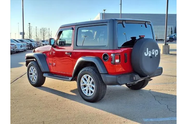 $28995 : Jeep Wrangler 2023 4x4 Sport image 4
