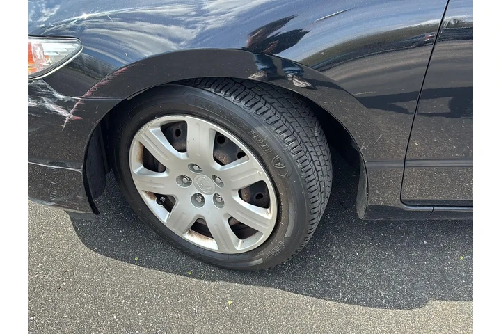 $16501 : 2011 Civic Cpe LX image 5