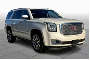 $19999 : GMC Yukon 2015 4x2 Denali 4d thumbnail