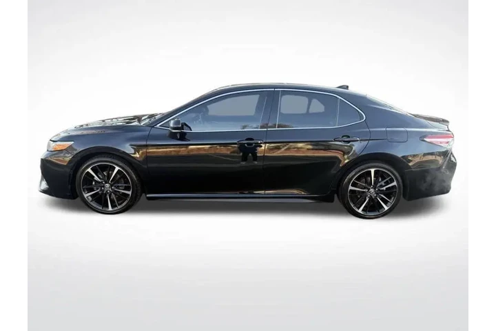 $22379 : 2020 Camry XSE image 5