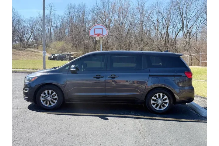 $6999 : 2019 Sedona LX image 9