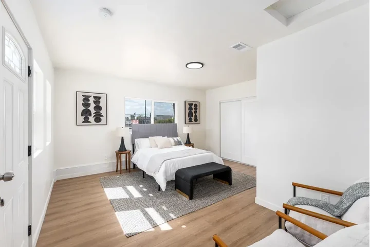 $1700 : Bell Gardens Renta🏡 image 6