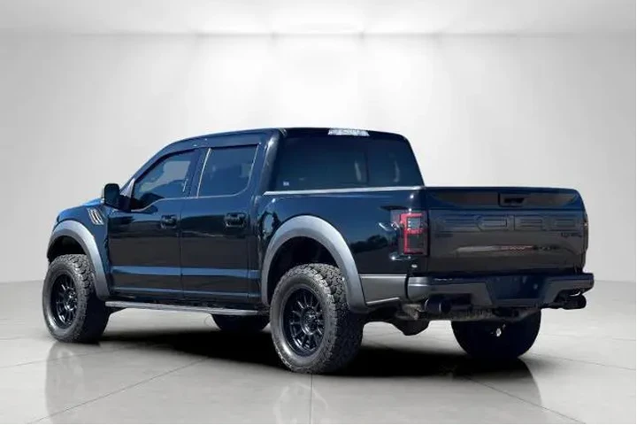 $39995 : Ford F-150 2017 4x4 Raptor 4 image 3