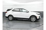 $20977 : Chevrolet Equinox 2024 4x4 L thumbnail