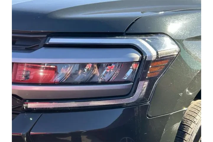 $35995 : Ford Expedition 2022 4x4 XLT image 9