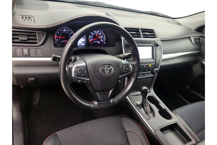 $16998 : Toyota Camry 2016 SE 4dr Sed image 9