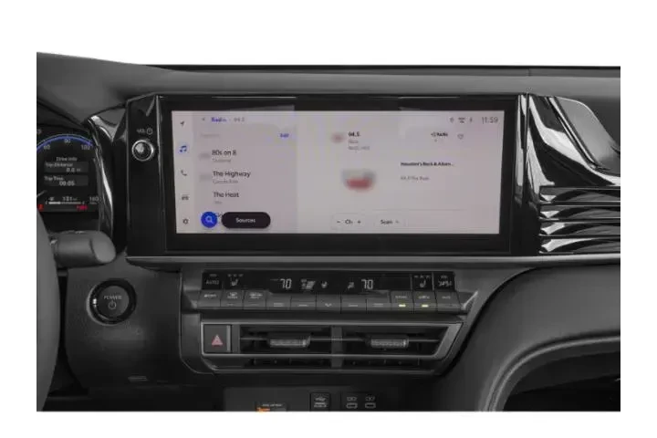 $34935 : Toyota Camry 2025 SE 4dr Sed image 9